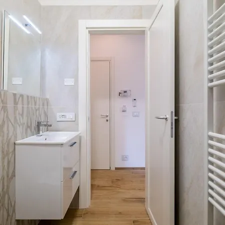 Homeby, Due Agosto Inn Bologna