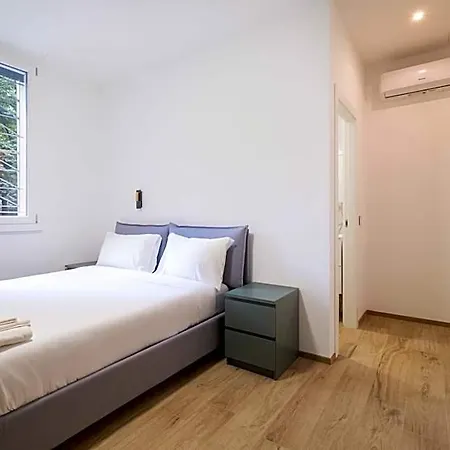 Πανδοχείο Homeby, Due Agosto *