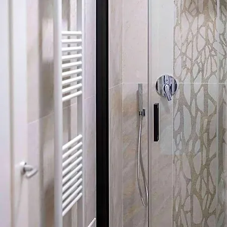 Πανδοχείο Homeby, Due Agosto Μπολόνια