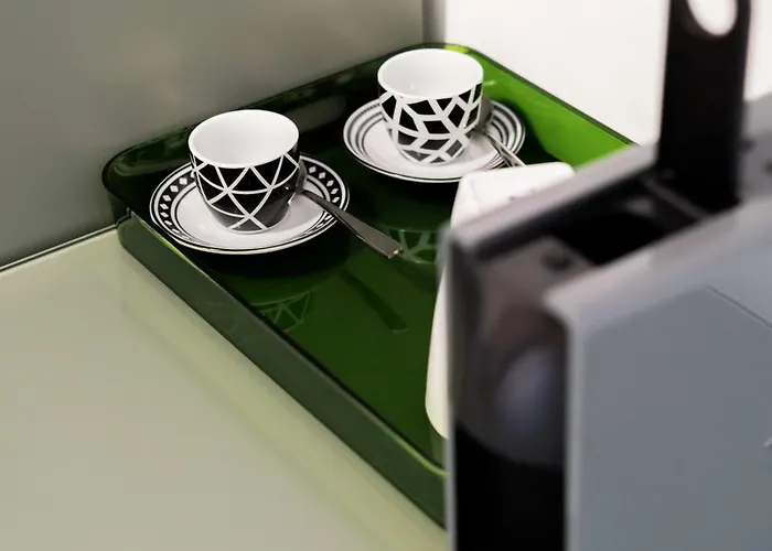 Homeby, Due Agosto イン *