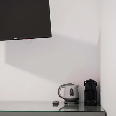 宾馆 Homeby, Due Agosto *